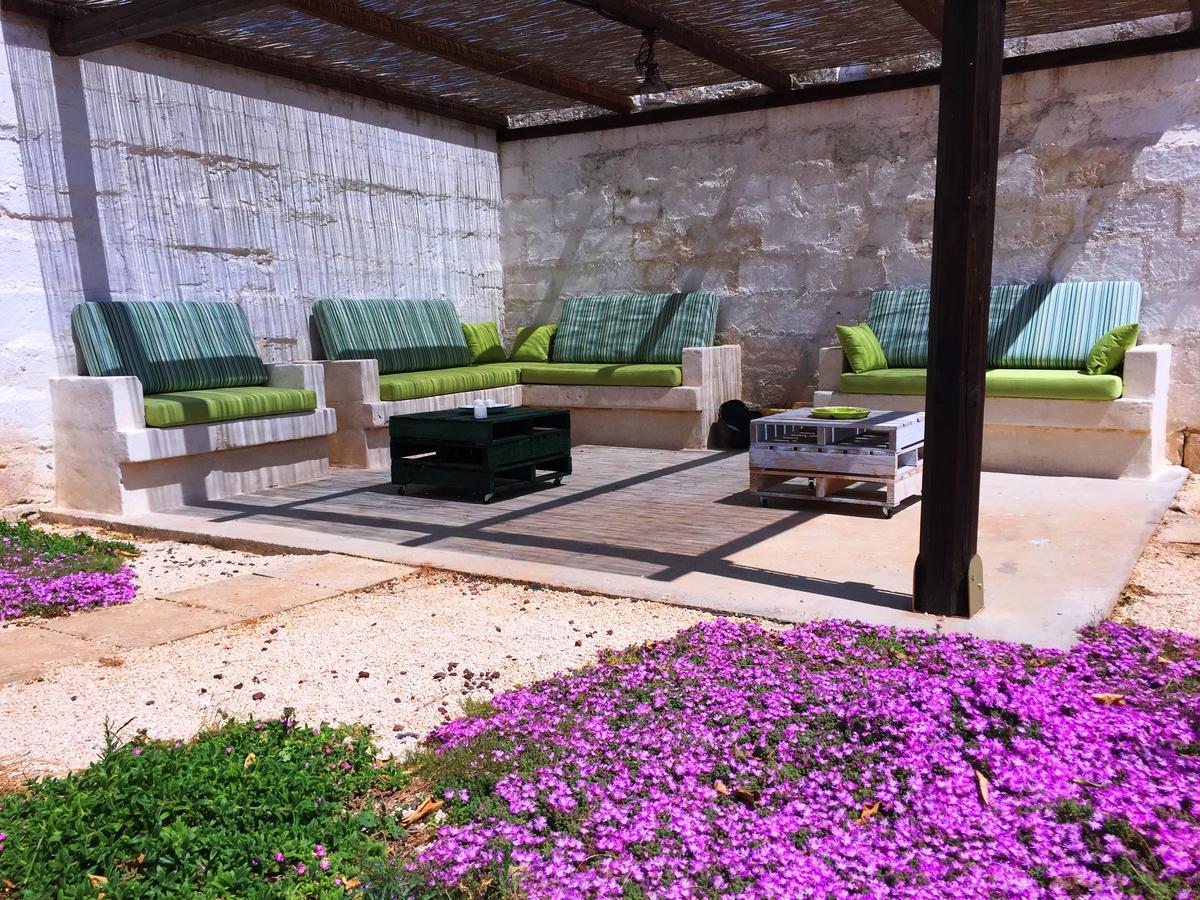 Dimora Antonella - Ostuni 4 Seasons - Splendid Villa Depandance With Private Swimming Pool Exterior photo